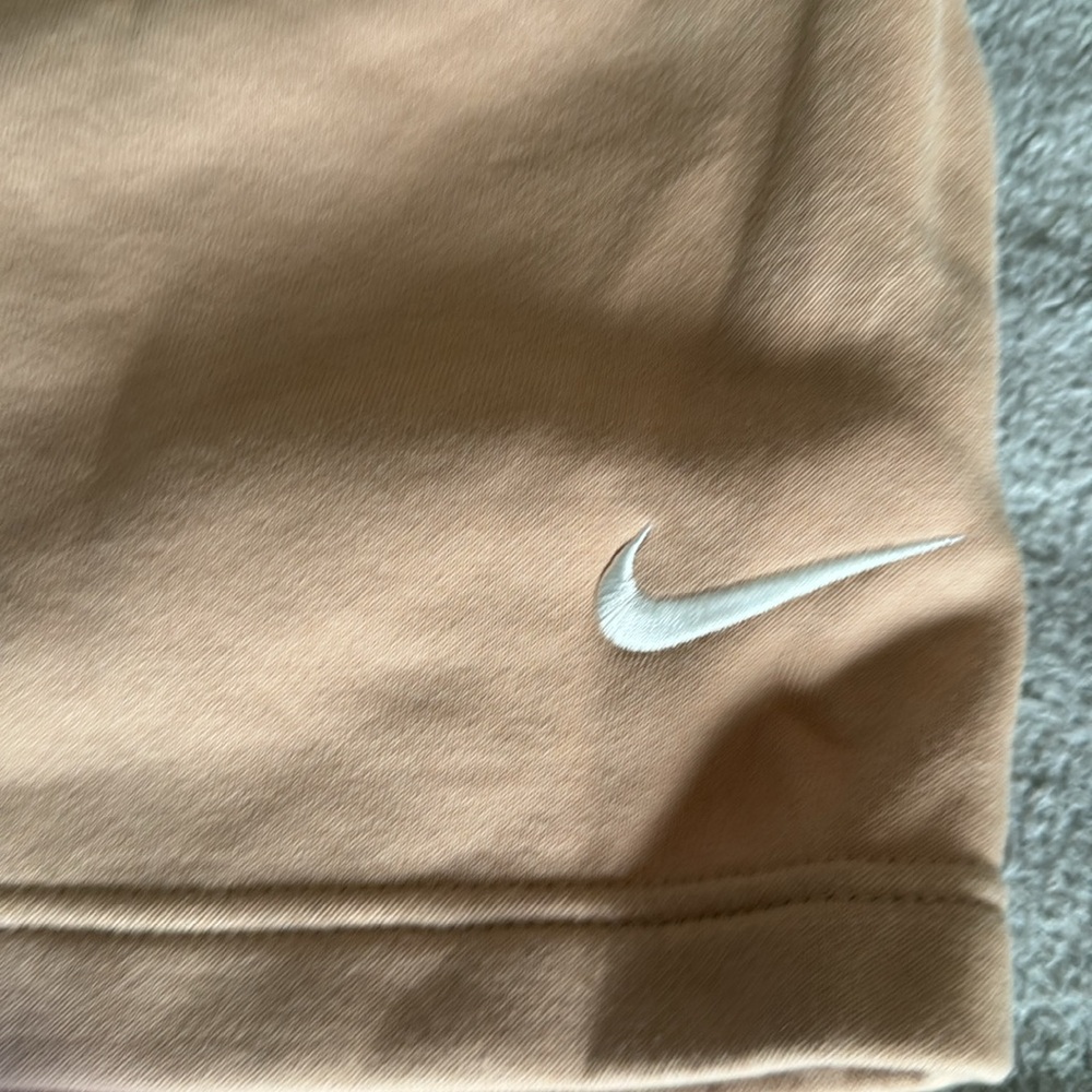 Nike Shorts - Picture 3 of 3